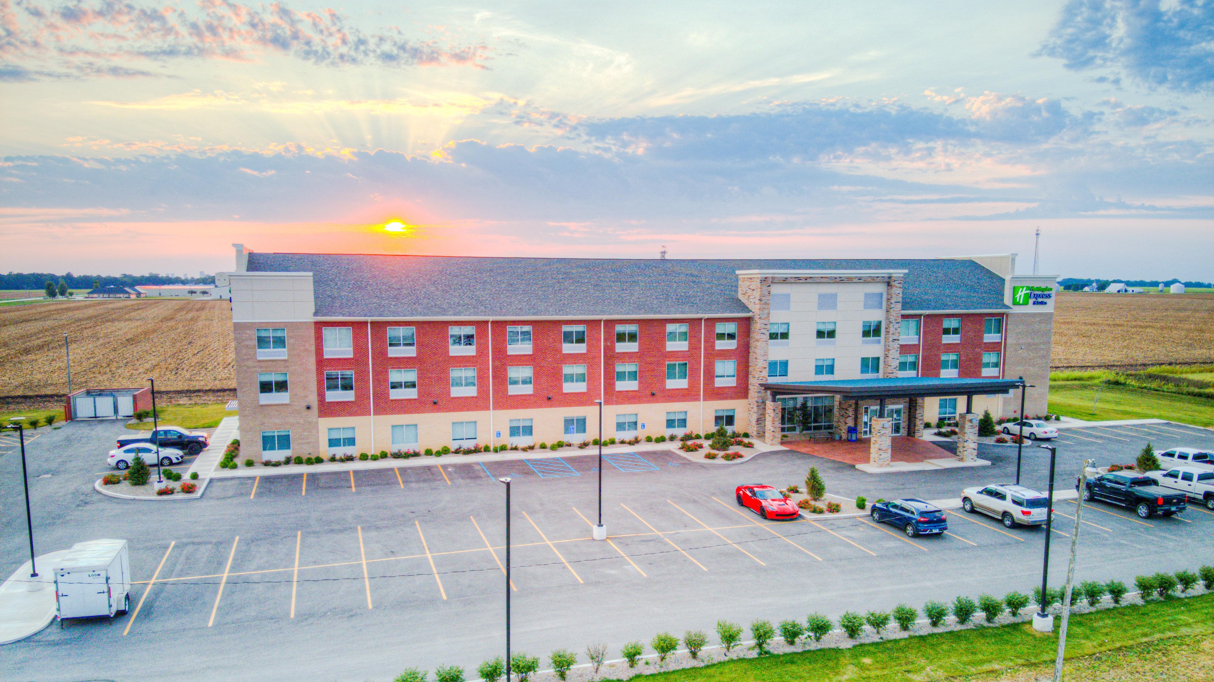 Holiday Inn Express & Suites - Remington By Ihg Zewnętrze zdjęcie