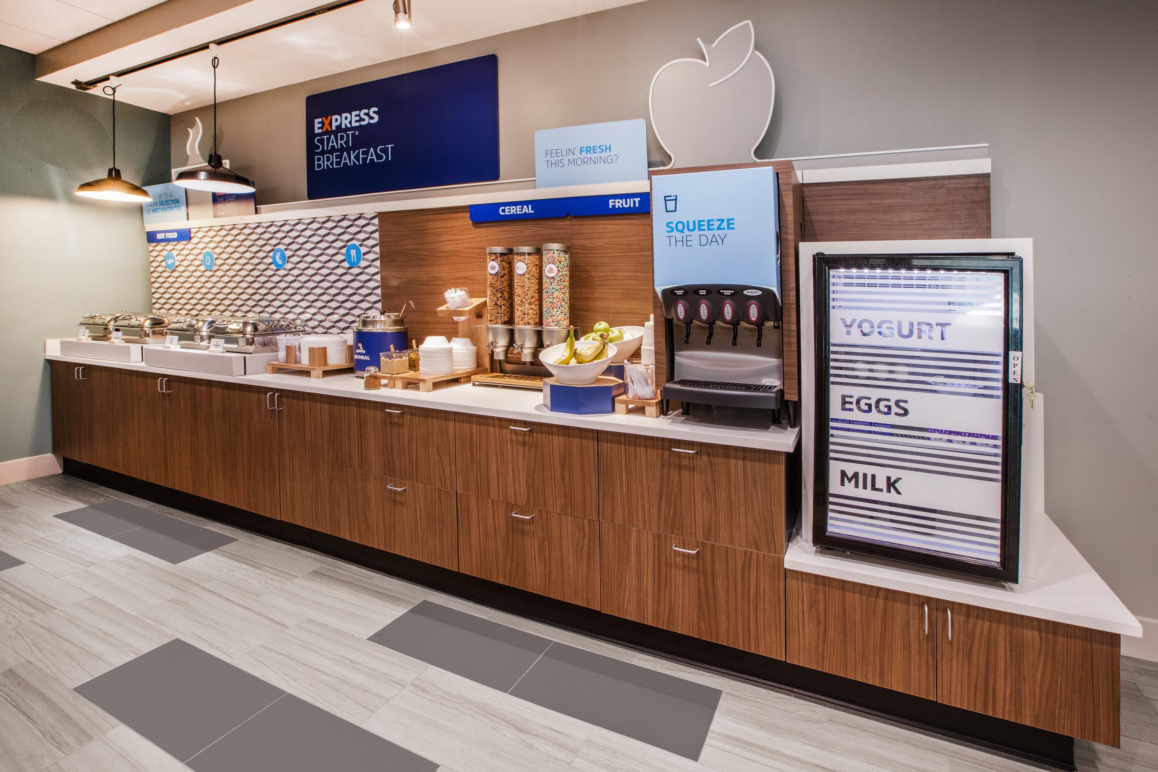 Holiday Inn Express & Suites - Remington By Ihg Zewnętrze zdjęcie